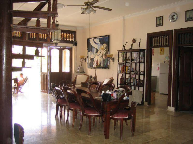 Ombak Putih Bungalows Hotel Nusa Dua  Exterior photo